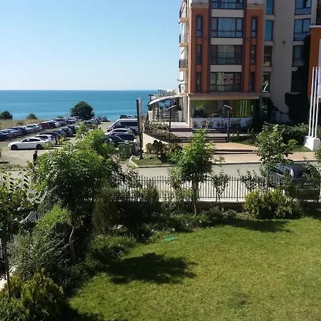 Not Availible Buuk With Ayrbnb Not Booooking * Sveti Vlas